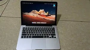 Laptop Apple MacBook Pro 8GB Intel Core i5 SSD 128GB