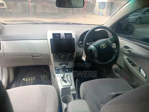 Toyota Axio 2010 Silver
