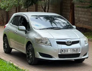 Toyota Auris 2004 Silver