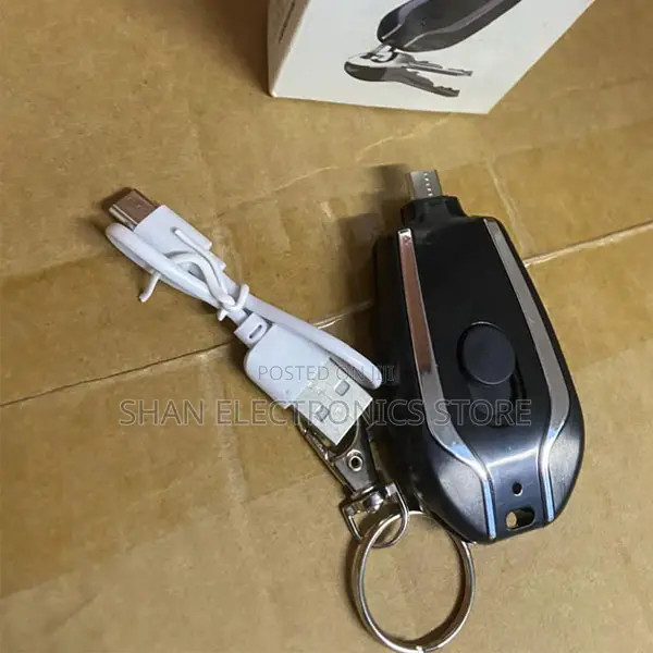 Dust-Proof1500mAh Mini Power Bank Designed Portable Emergency Keychain