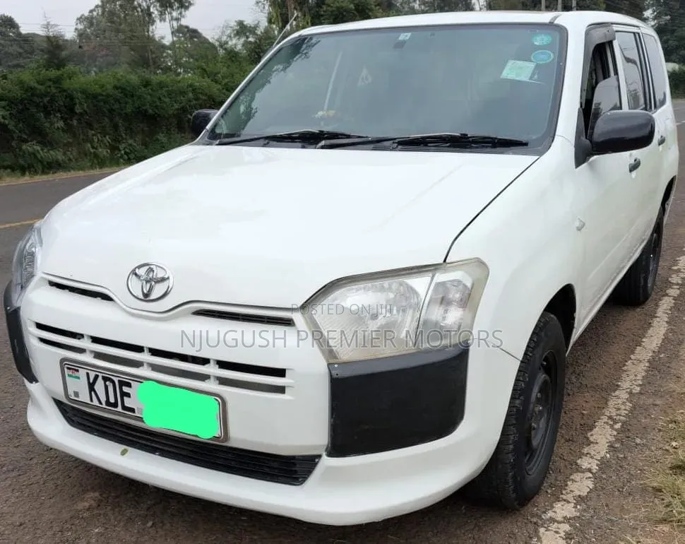 Toyota Succeed SV Premium 2016 White
