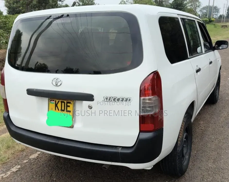 Toyota Succeed SV Premium 2016 White