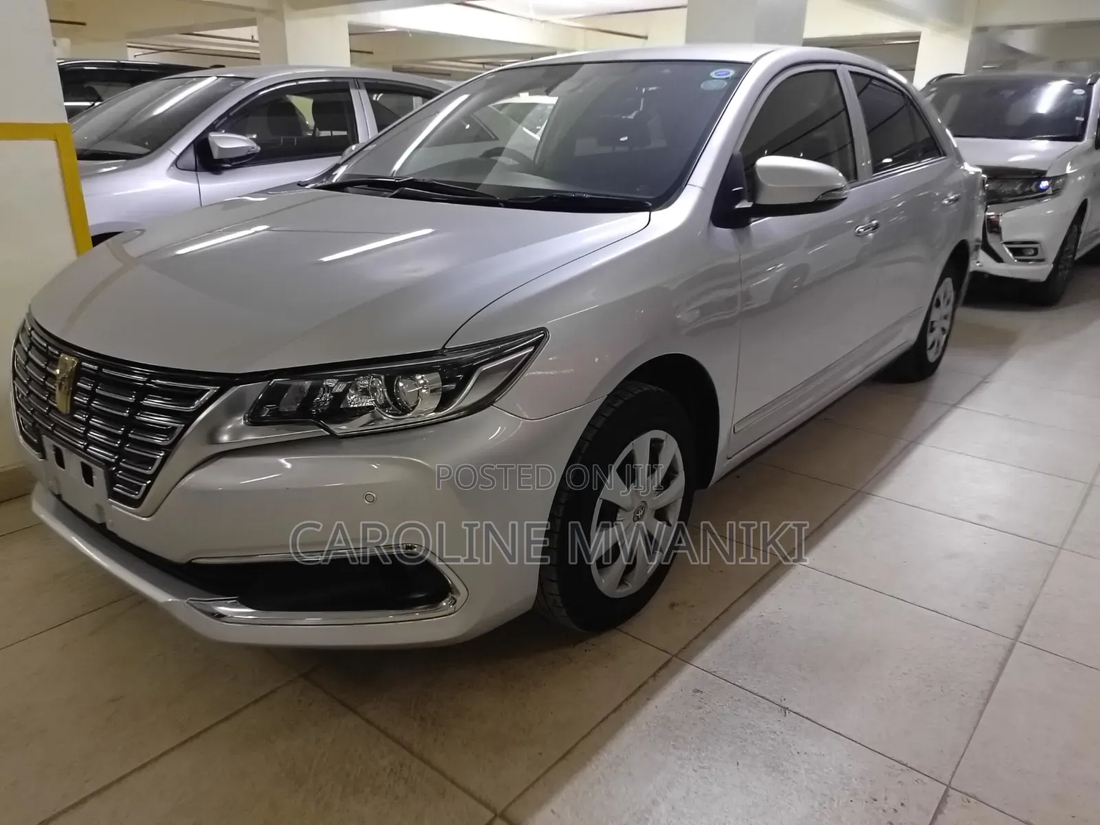 Toyota Premio 2019 Silver
