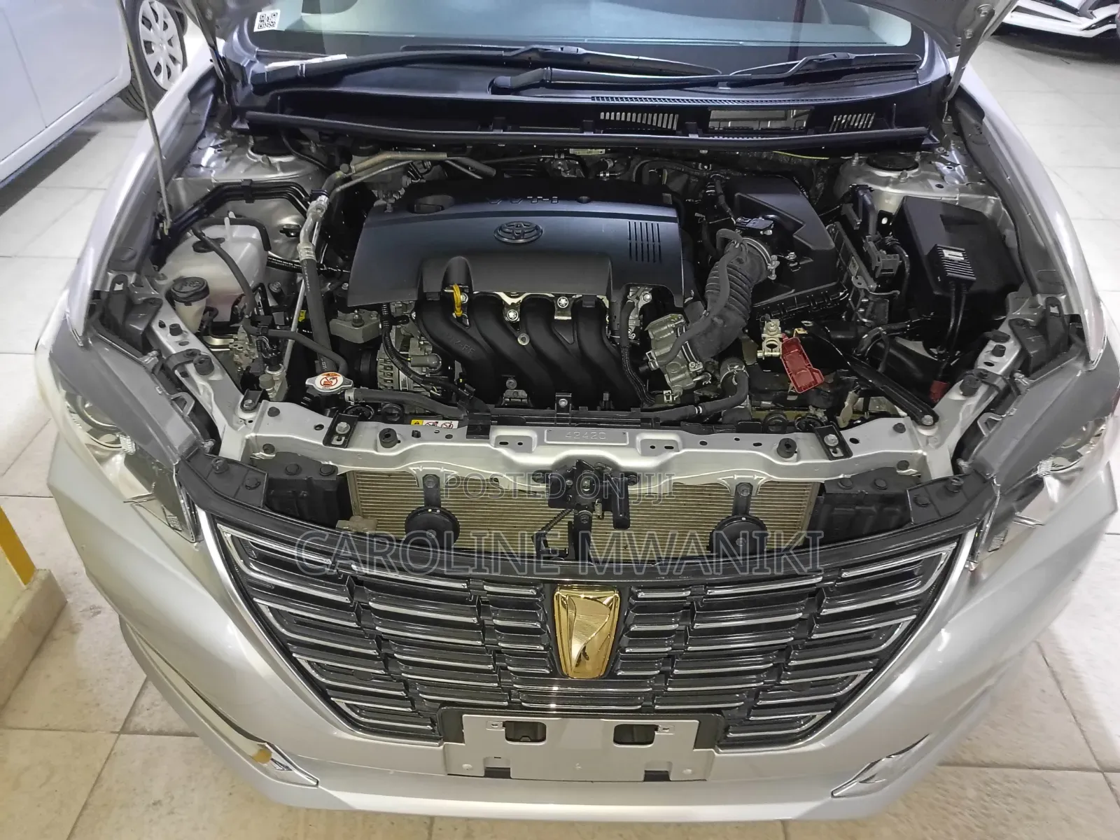 Toyota Premio 2019 Silver