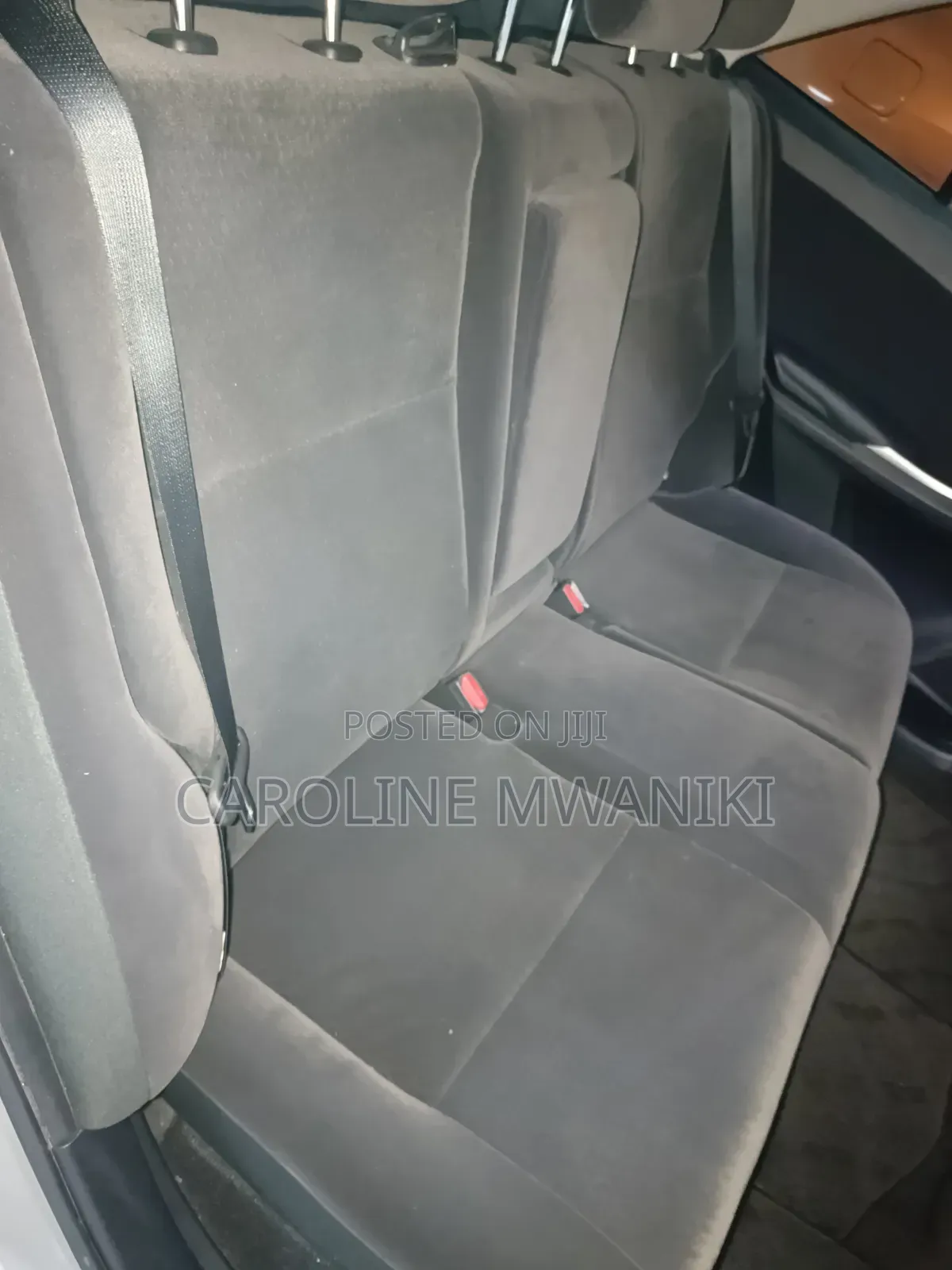Toyota Premio 2019 Silver