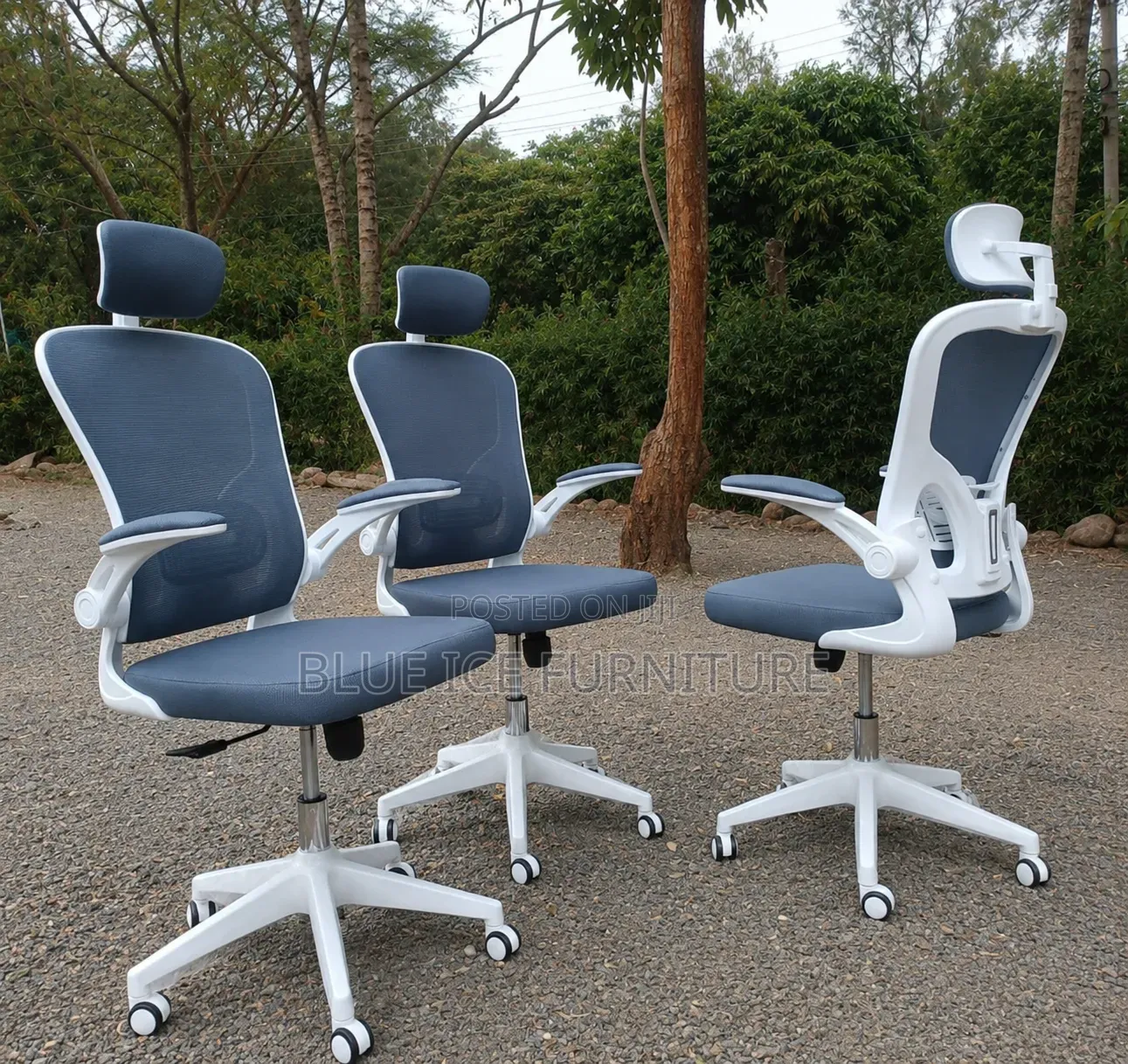 Modern Office Padded Headrest Chair