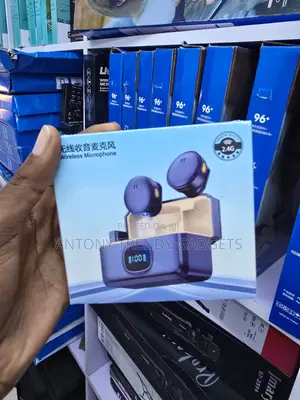 Q8 Dual Wireless Microphone Noise Reduction Plug Play