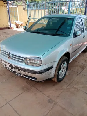 Volkswagen Golf 2001 Silver
