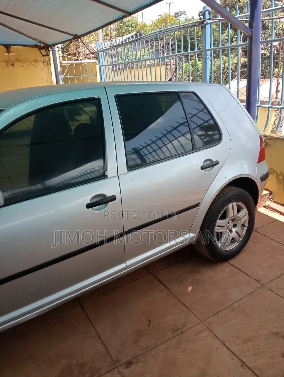 Volkswagen Golf 2001 Silver