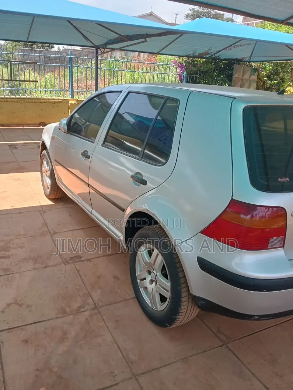 Volkswagen Golf 2001 Silver