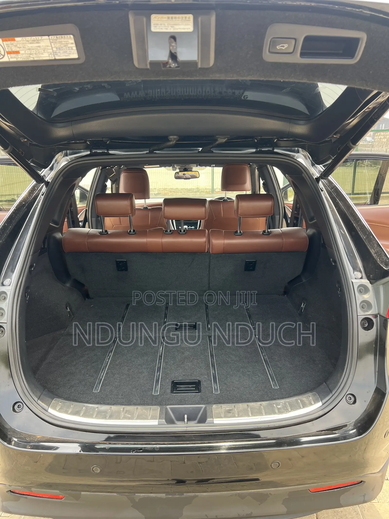 Toyota Harrier 2.0 2018 Black