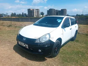 Nissan Advan 2012 White