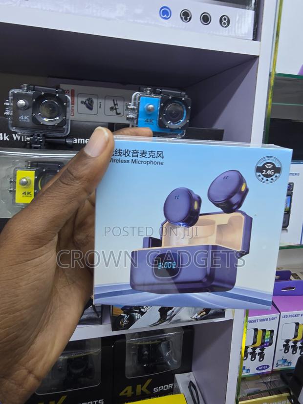 Q8 Type-C Plug Play Wireless Microphone With LED Display - thumbnail 2