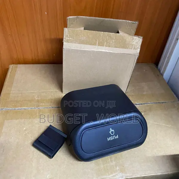 Small Car Trash Bin With Push-Button Lid for Auto Interior