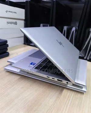 Laptop HP EliteBook 830 G8 8GB Intel Core i5 SSD 256GB