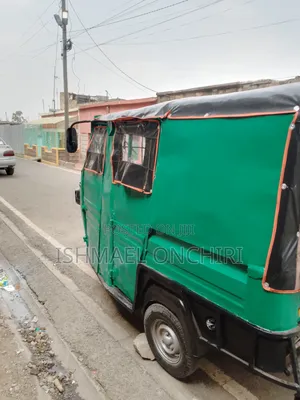 Piaggio 2019 Green