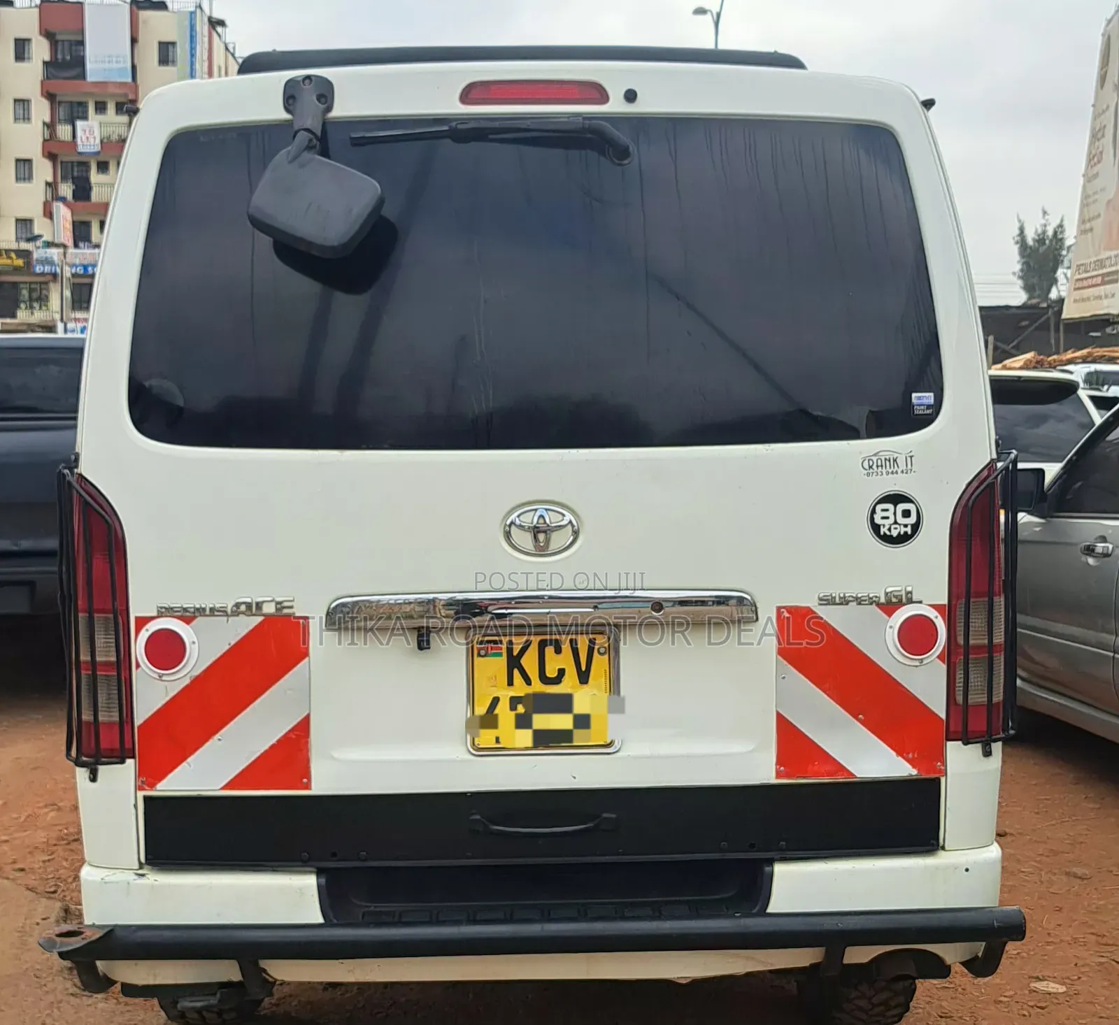 Toyota HiAce 2013 White