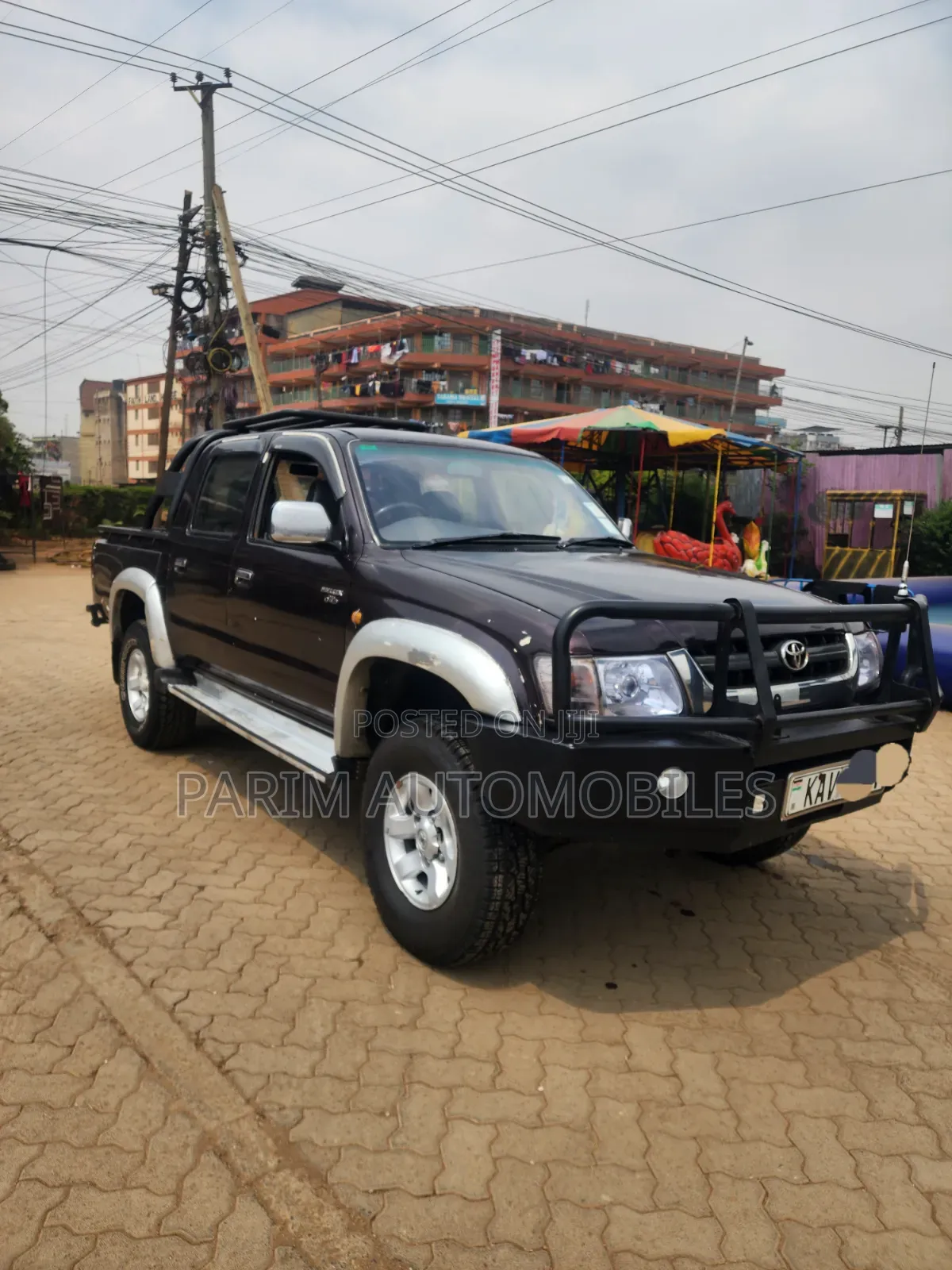 Toyota Hilux 2003 Brown