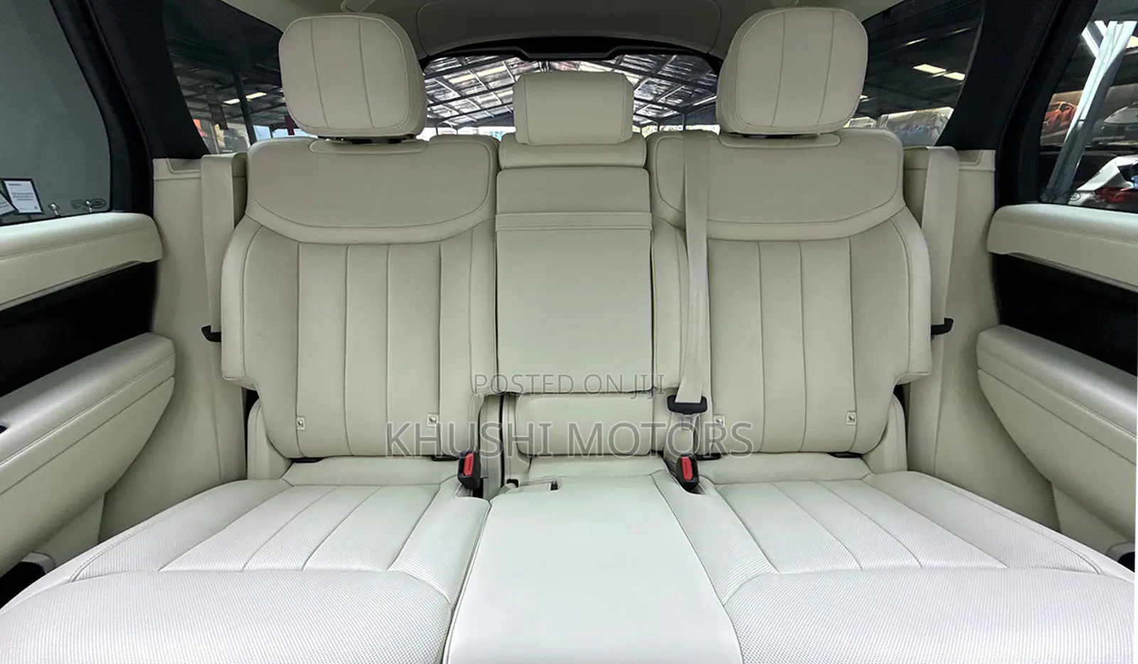 Land Rover Range Rover 2022 White