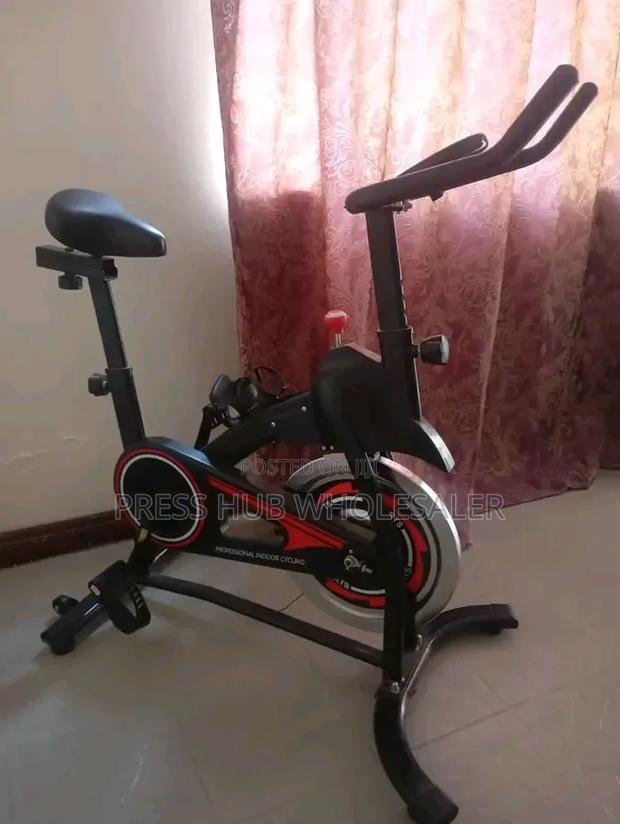 Sport Spinning Exercise Bike - Heavy Duty Flywheel - Adjustable Cardio