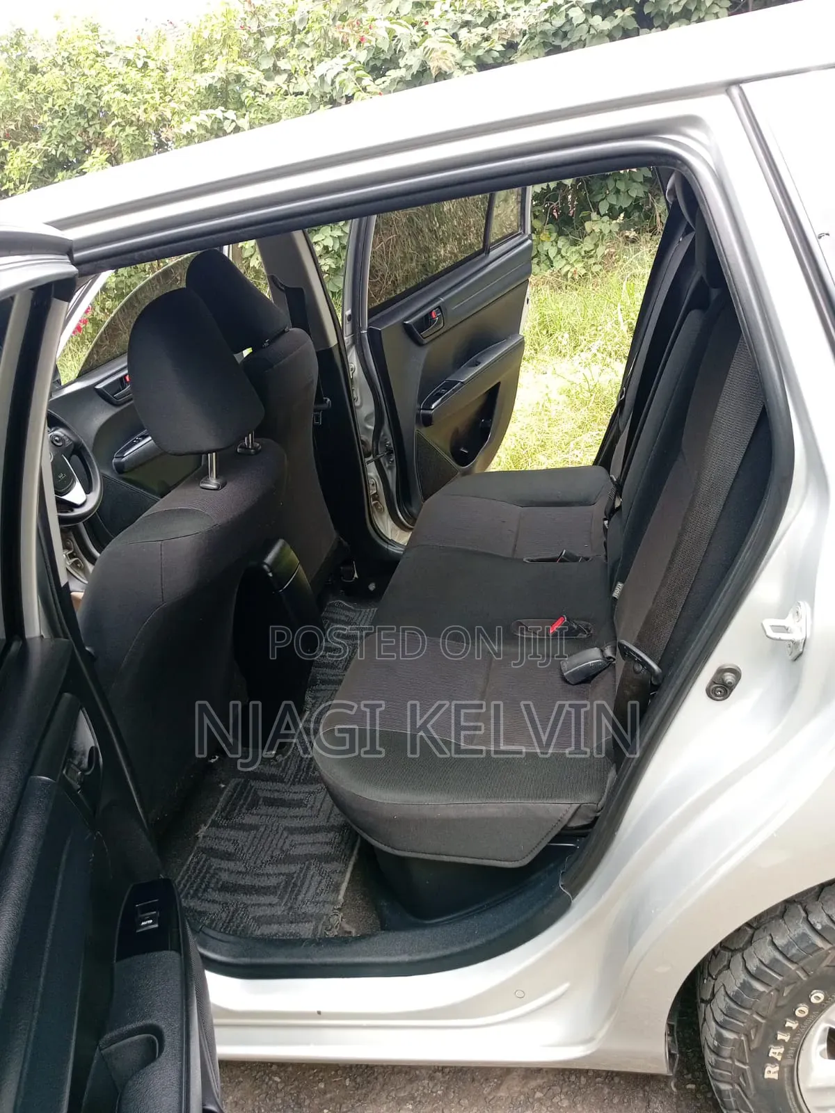 Toyota Corolla Fielder 2016 Silver