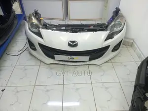 Mazda Axela 2010_2012 Nosecut