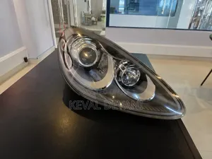 Porsche 958.1 Headlights