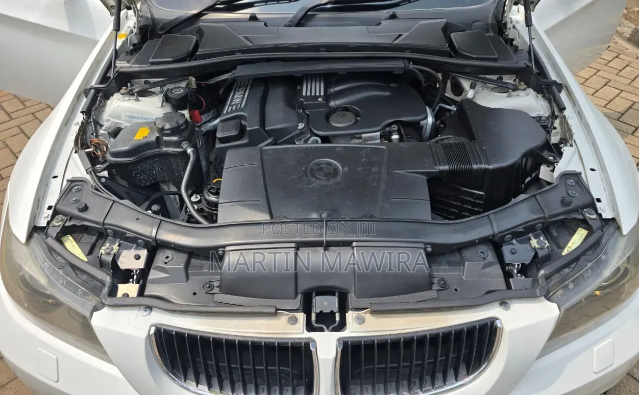 BMW 318i 2006 White