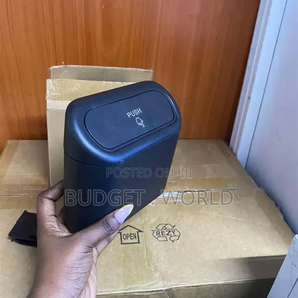 Mini Car Organizer Trash Bin With Waterproof Push Lid