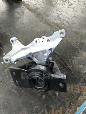 Nissan Serena Engine Mounting Available
