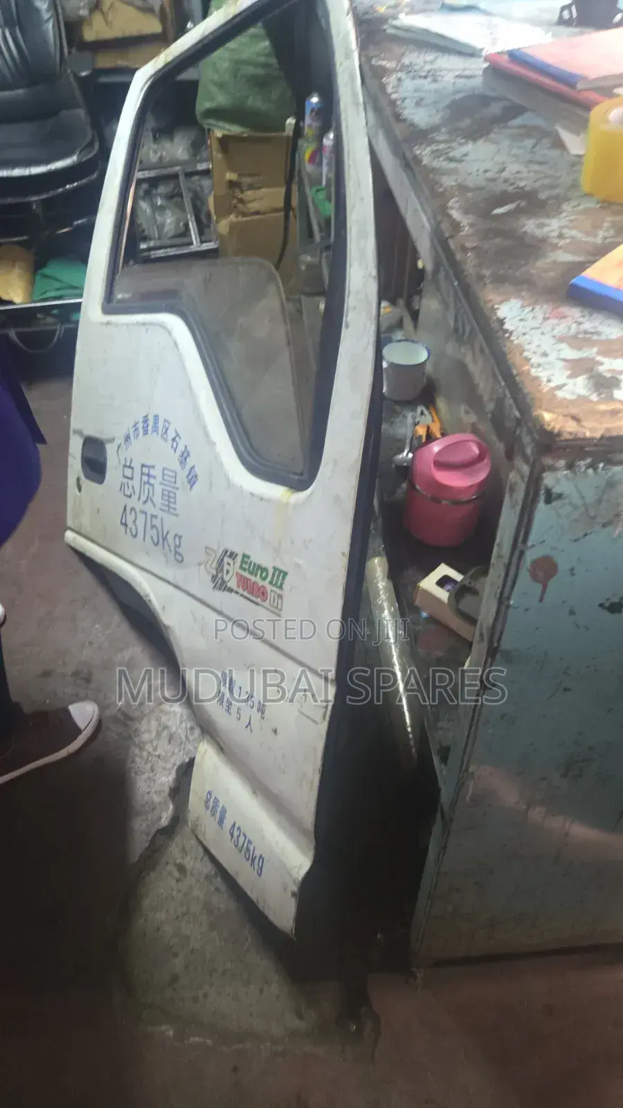 Isuzu NPR NKR 4.3 Manual Door