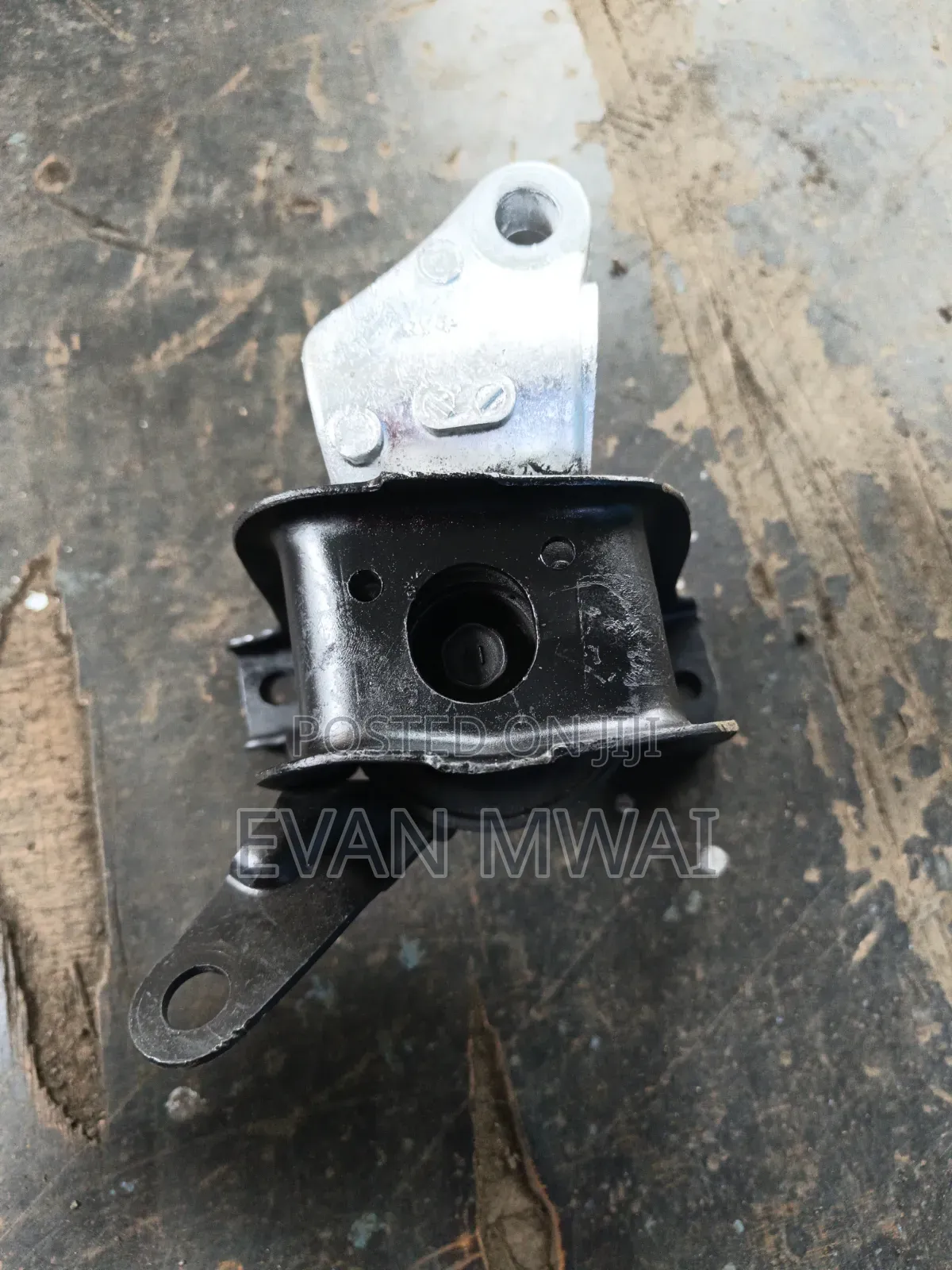 Toyota Wish 2005 Engine Mounting