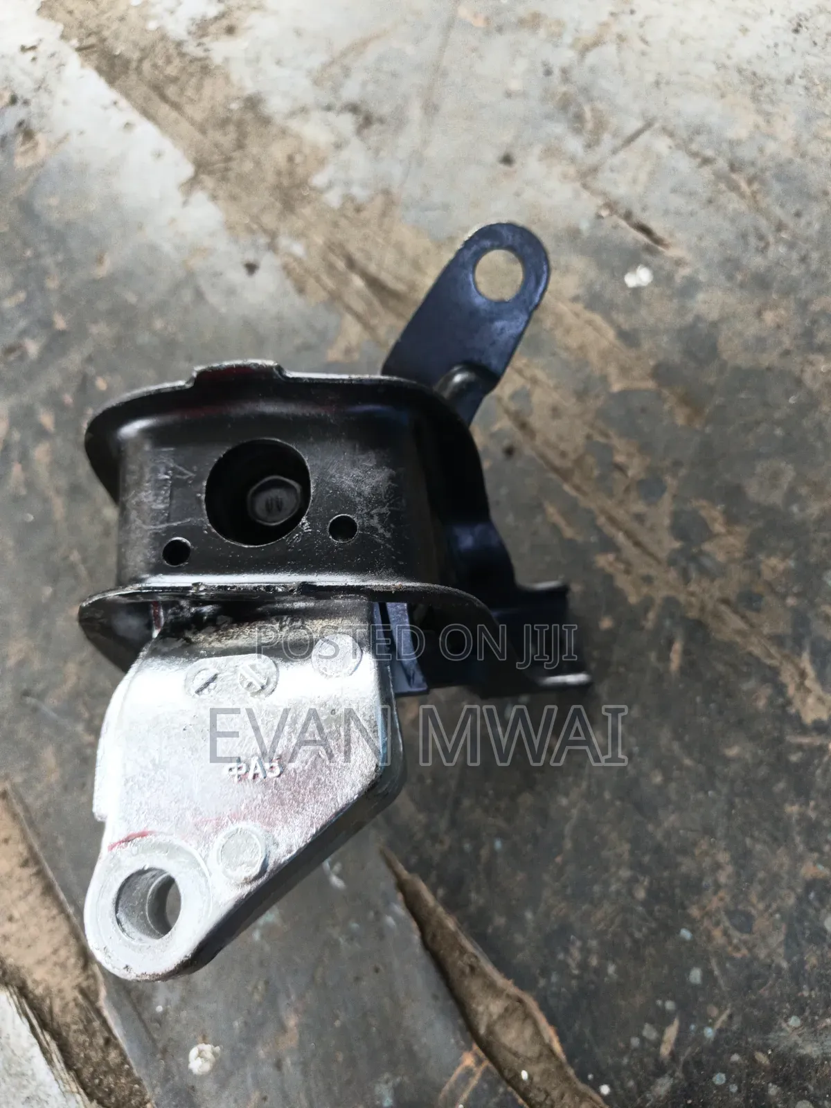 Toyota Wish 2005 Engine Mounting