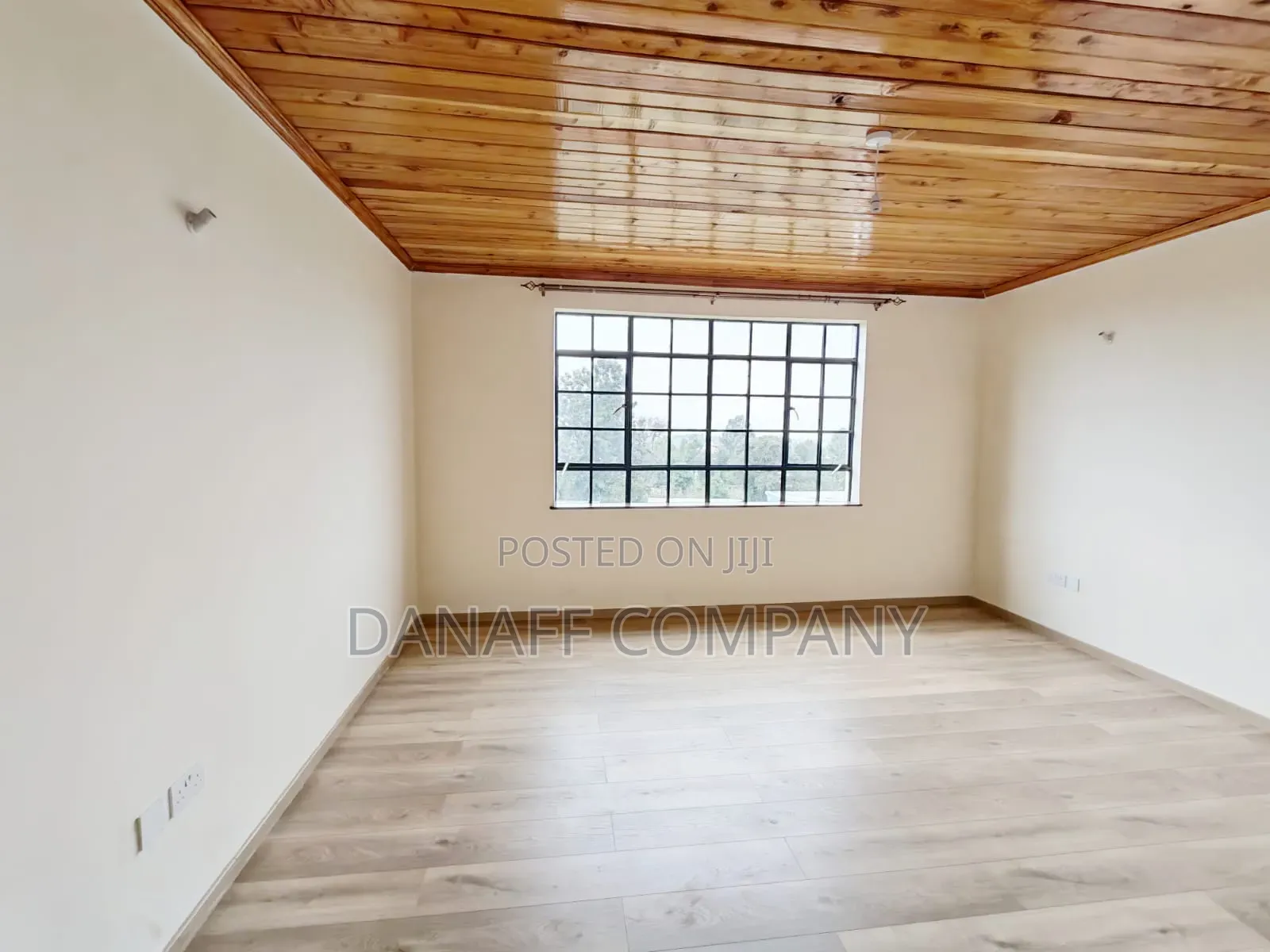 3bdrm Bungalow in Kadeya Villas, Oluulua for sale