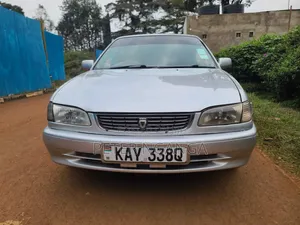 Toyota Corolla 1999 Silver