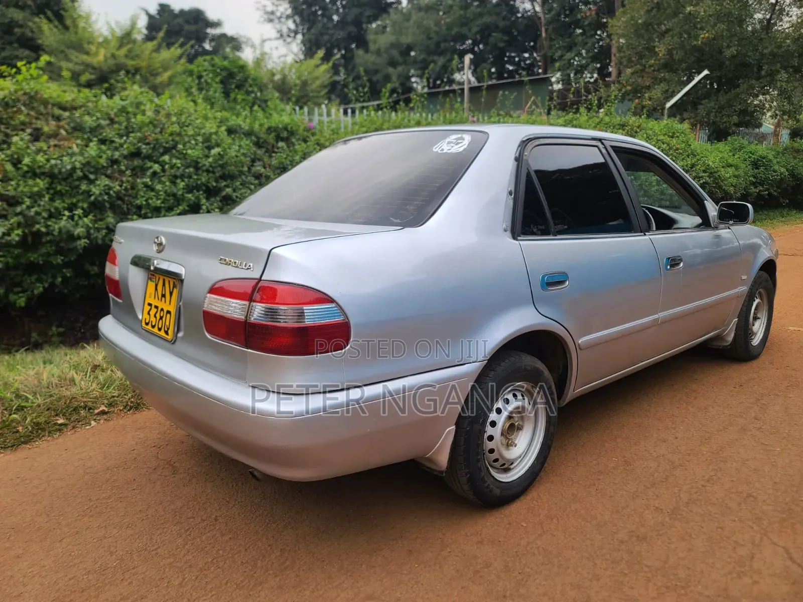 Toyota Corolla 1999 Silver