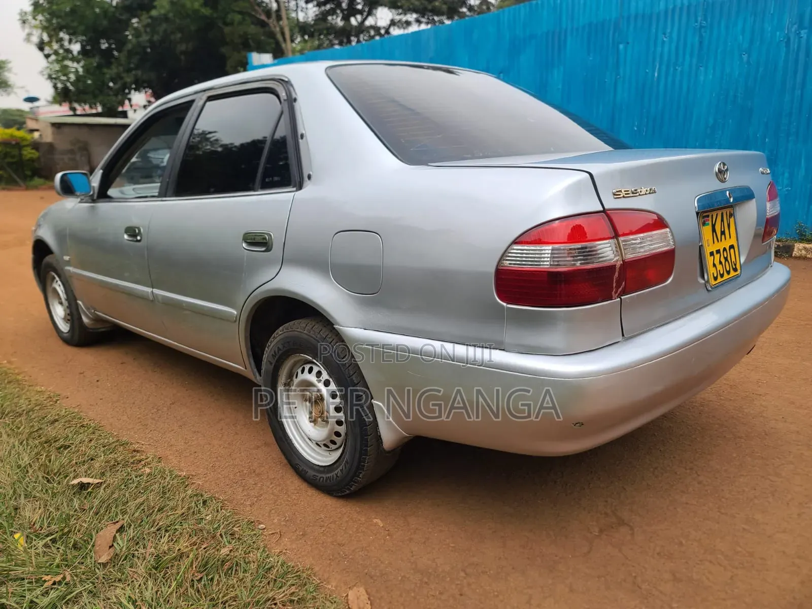Toyota Corolla 1999 Silver