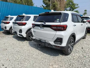 Toyota Raize 2020 Pearl