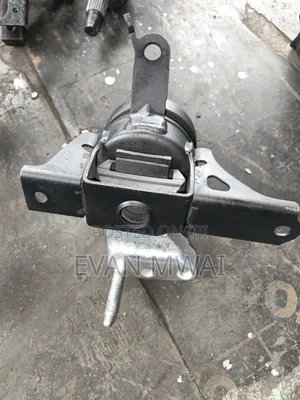 Toyota Vitz/ Ractis/ 1kr / 2sz Gearbox Mounting