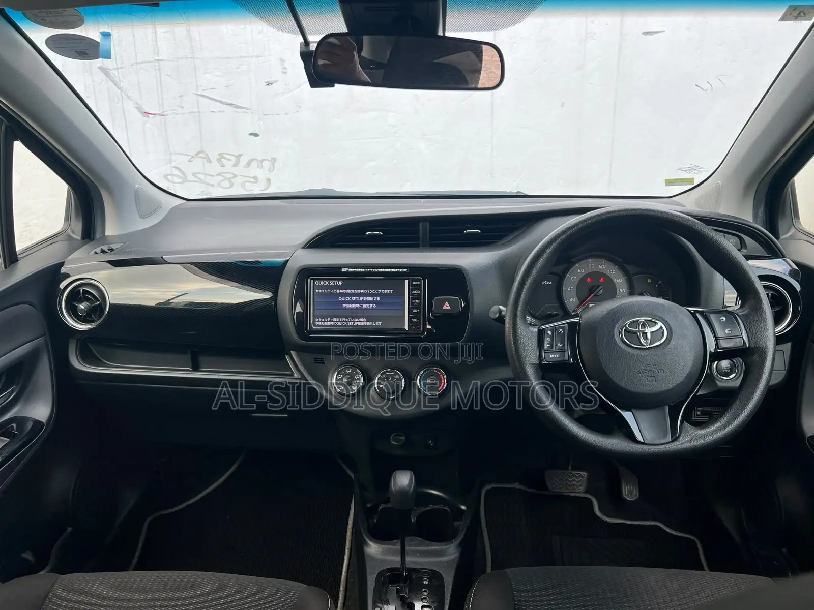 Toyota Vitz 1.0 FWD 5dr 2019 Blue