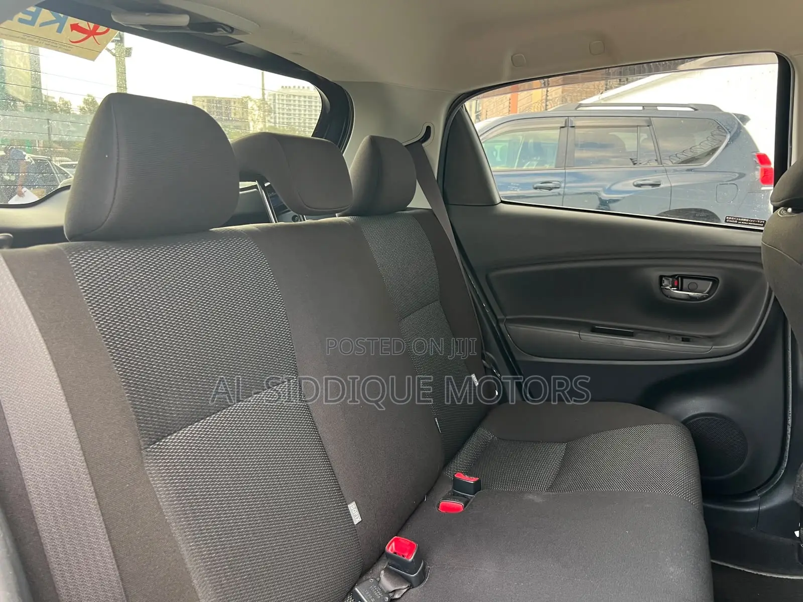 Toyota Vitz 1.0 FWD 5dr 2019 Blue