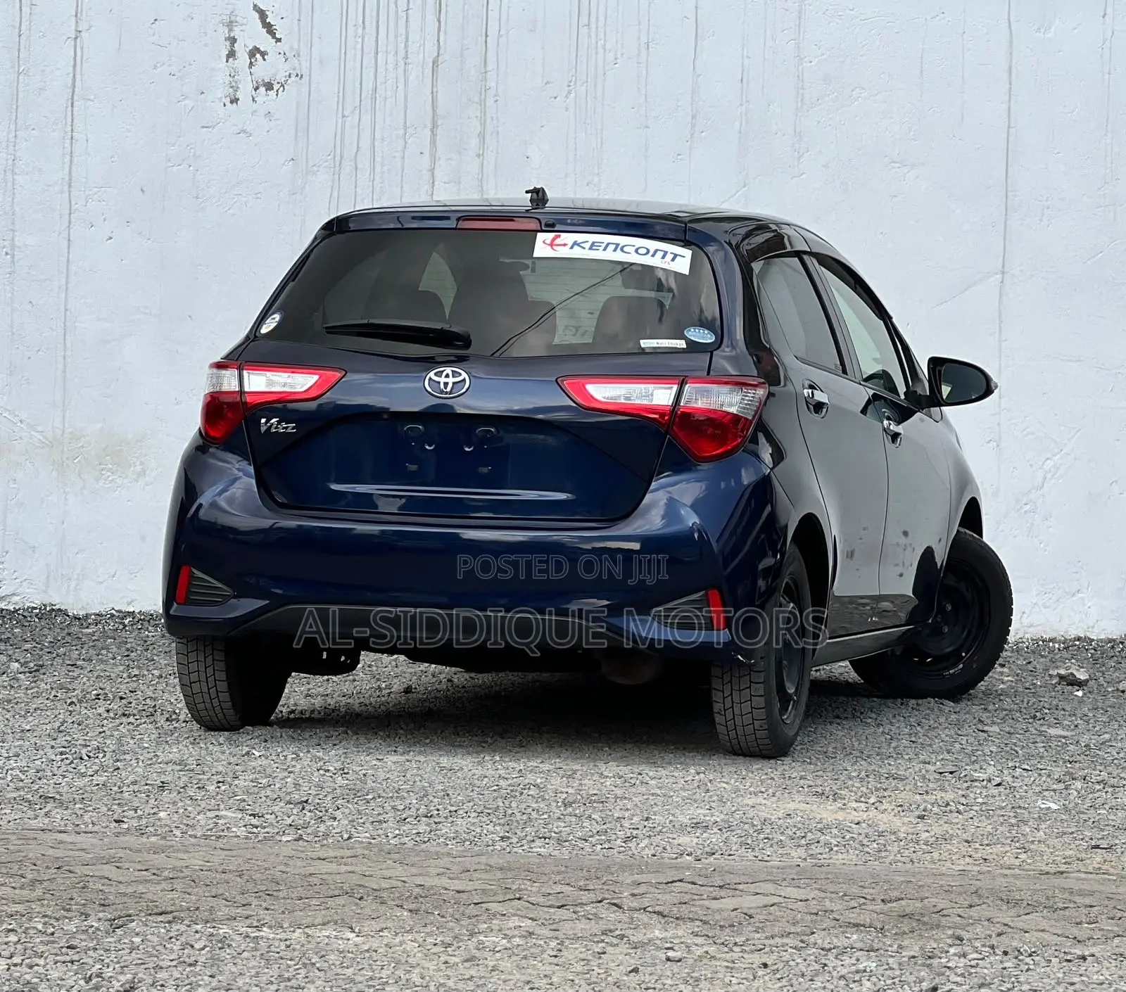 Toyota Vitz 1.0 FWD 5dr 2019 Blue