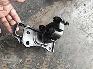 Toyota Rav4/ Vanguard Gearbox Mounting