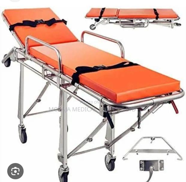 Ambulance Stretcher - thumbnail 3