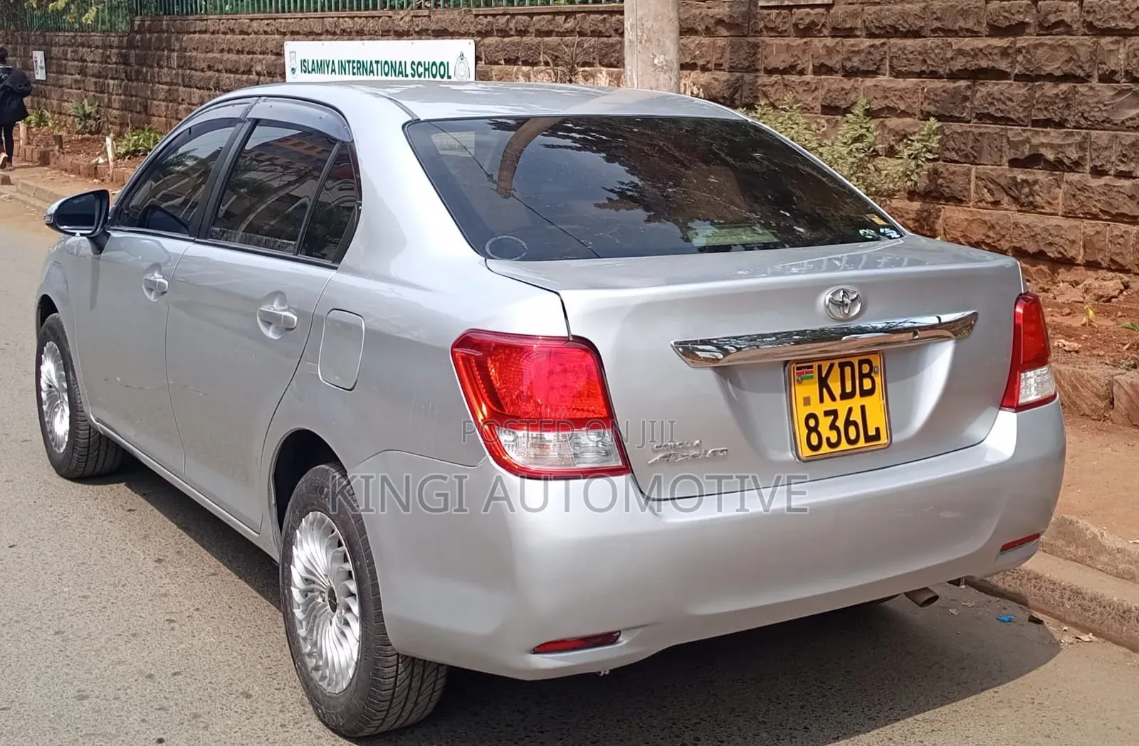 Toyota Axio 2014 Silver