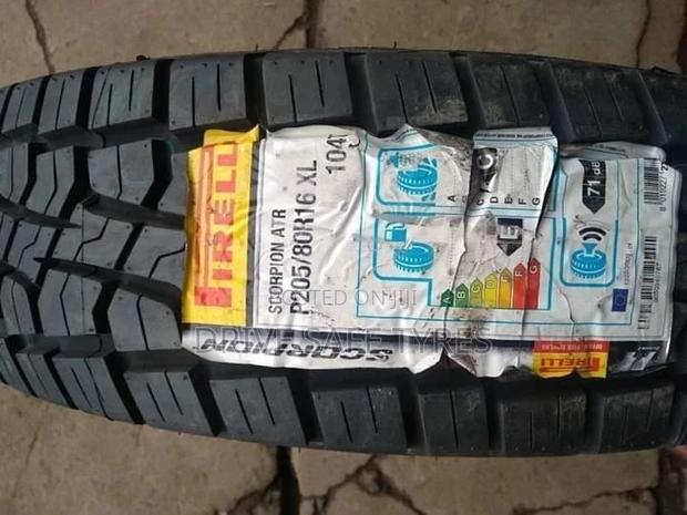 205/80 R16 Pirelli Scorpion Tyre - main view