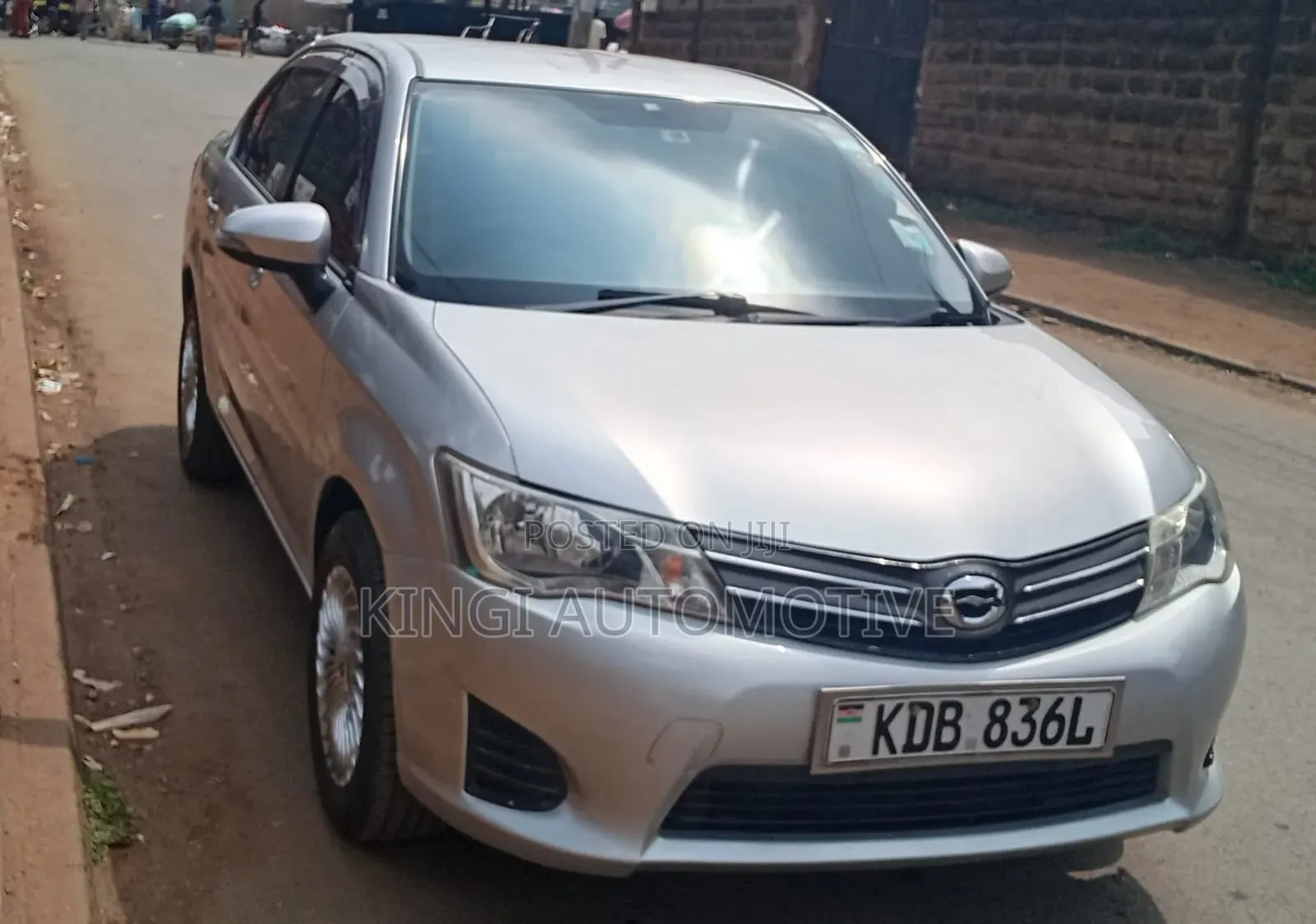 Toyota Axio 2014 Silver