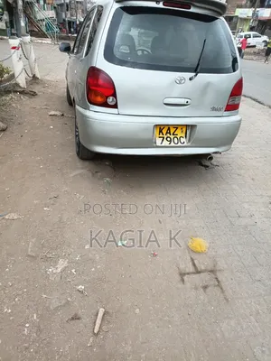 Toyota Corolla Spacio 2000 Silver