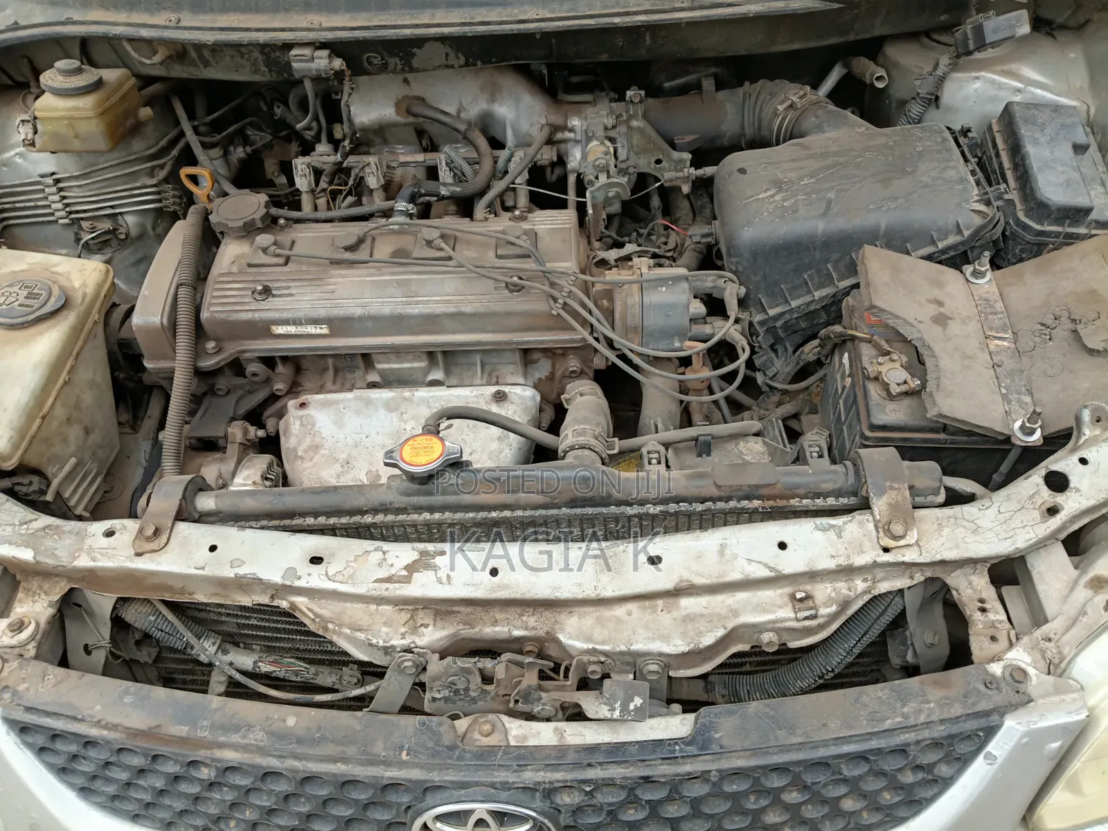 Toyota Corolla Spacio 2000 Silver