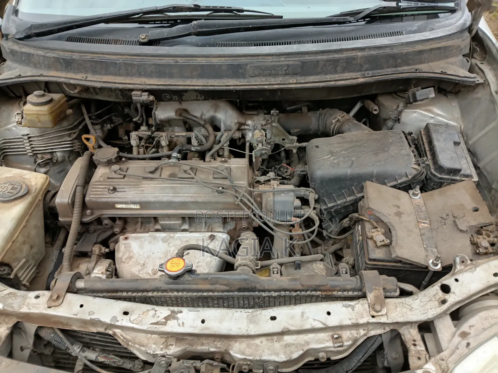 Toyota Corolla Spacio 2000 Silver